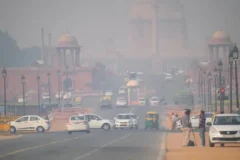 दिल्ली जाने से पहले जान लें नए नियम, 1 नवंबर से इन वाहनों पर लगेगी रोक