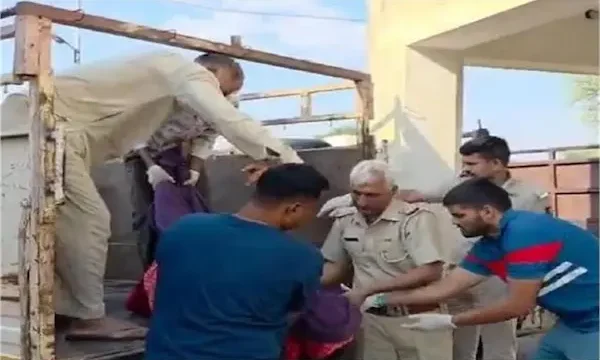 भीषण सड़क हादसा: एक ही परिवार के 5 सदस्यों समेत 6 की मौ+त