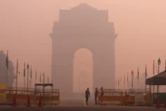 दिल्ली वालों सावधान! अगले 9 दिन नहीं मिलेगी प्रदूषण से राहत, यहां जानें मौसम का हाल…