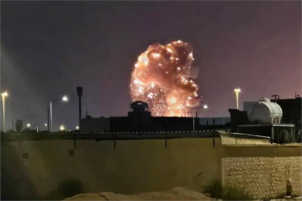 रियाद में फिर सुनाई दिए बमो के धमाके, Air Attack अलर्ट जारी